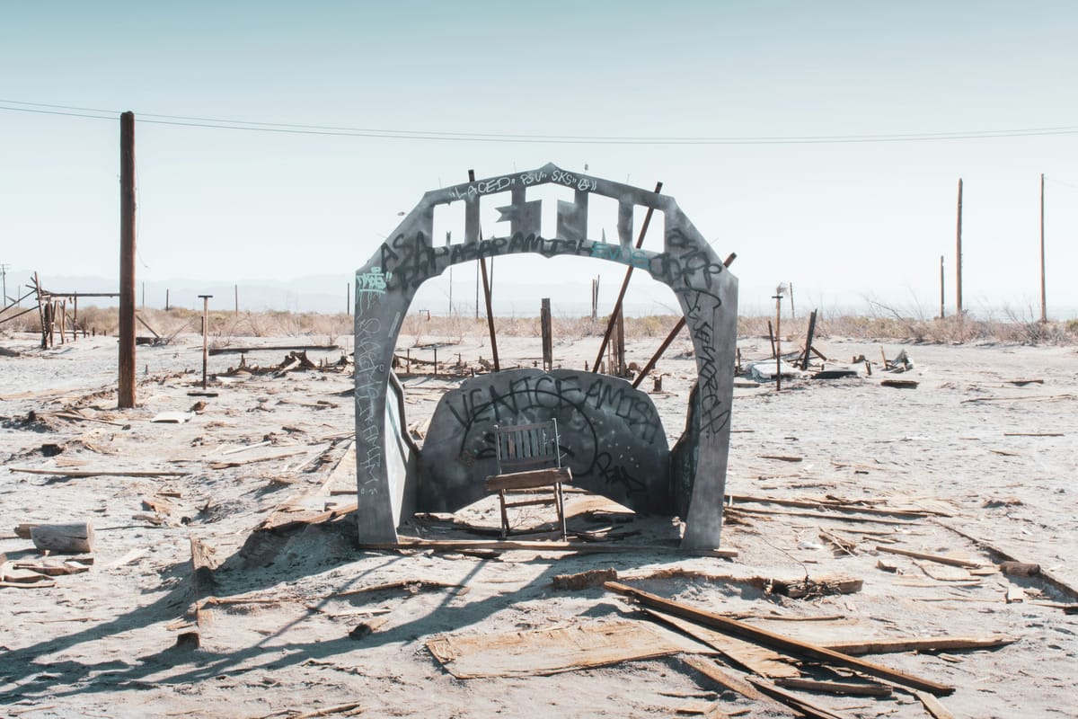 15 Photos of the Quirky Art of Bombay Beach and the Salton Sea